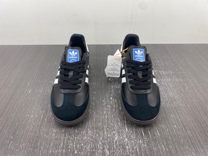 Men Women  A*didas Top Sneakers