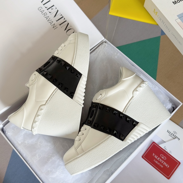 Women V*alentino Top Sandals  heelpiece 8.5CM  forefoot 3.5CM