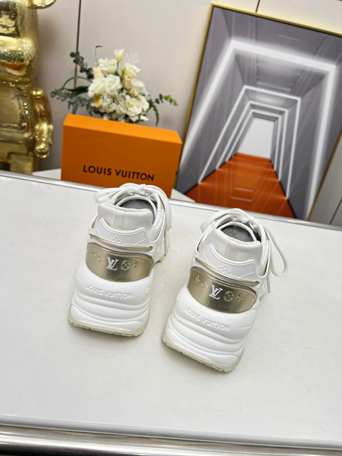 Women L*ouis V*uitton Top Sneakers