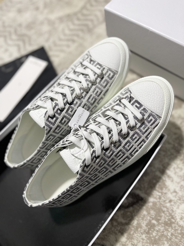 Men Women G*venchy Top Quality Sneakers