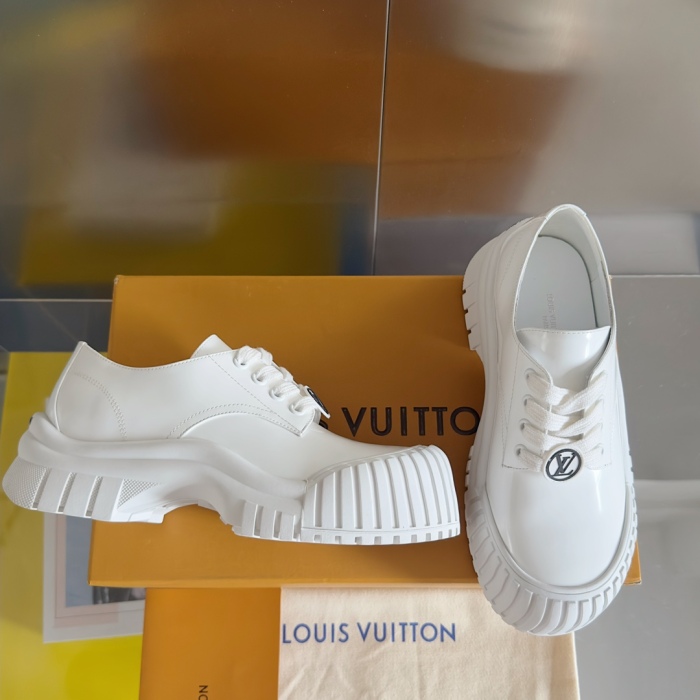 Women L*ouis  V*uitton Top Sneakers