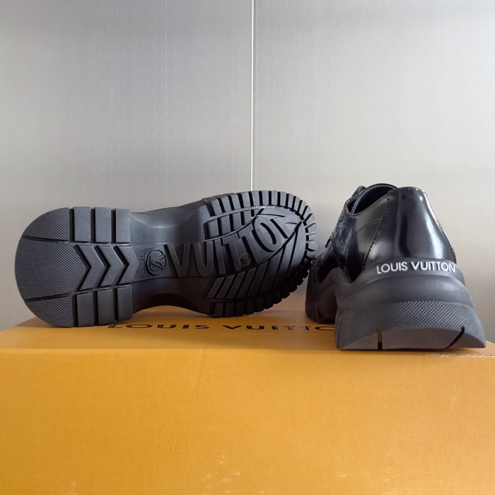 Women L*ouis  V*uitton Top Sneakers