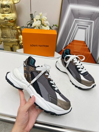 Women L*ouis V*uitton Top Sneakers
