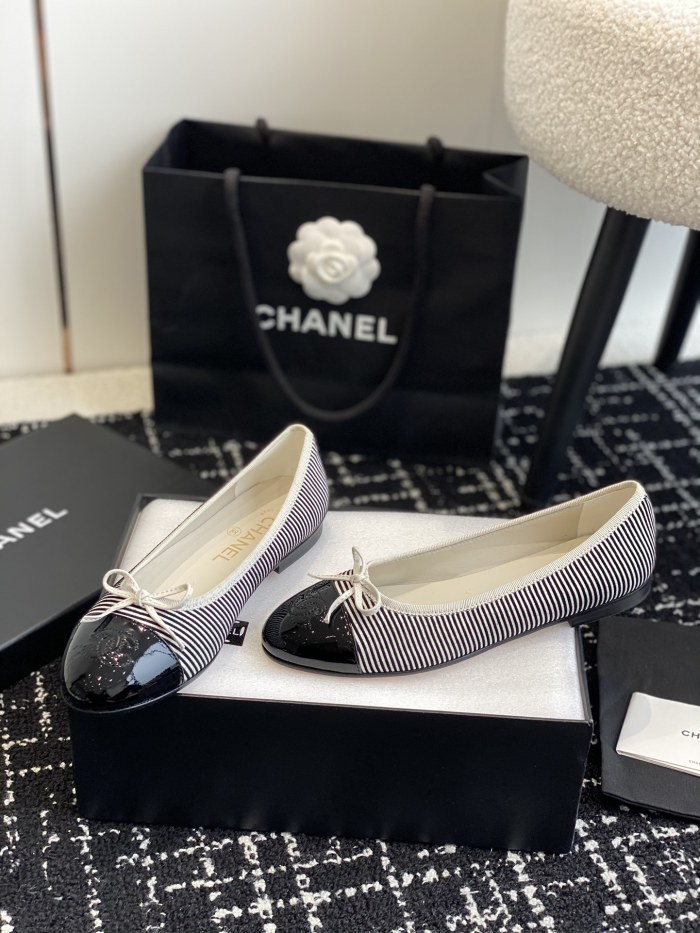Women C*hanel Top Sneaker