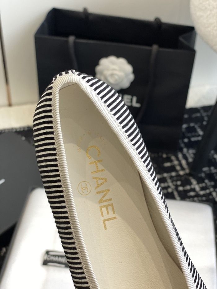 Women C*hanel Top Sneaker