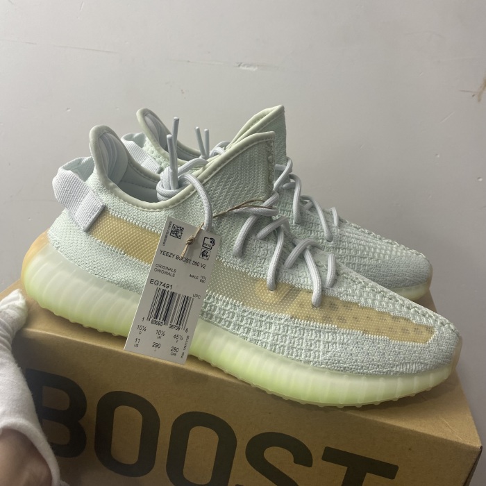 Yeezy Boost 350 V2 Hyperspace  EG7491