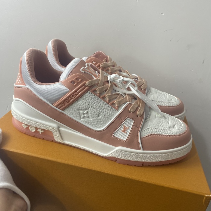 Men  L*ouis V*uitton Top Quality Sneakers