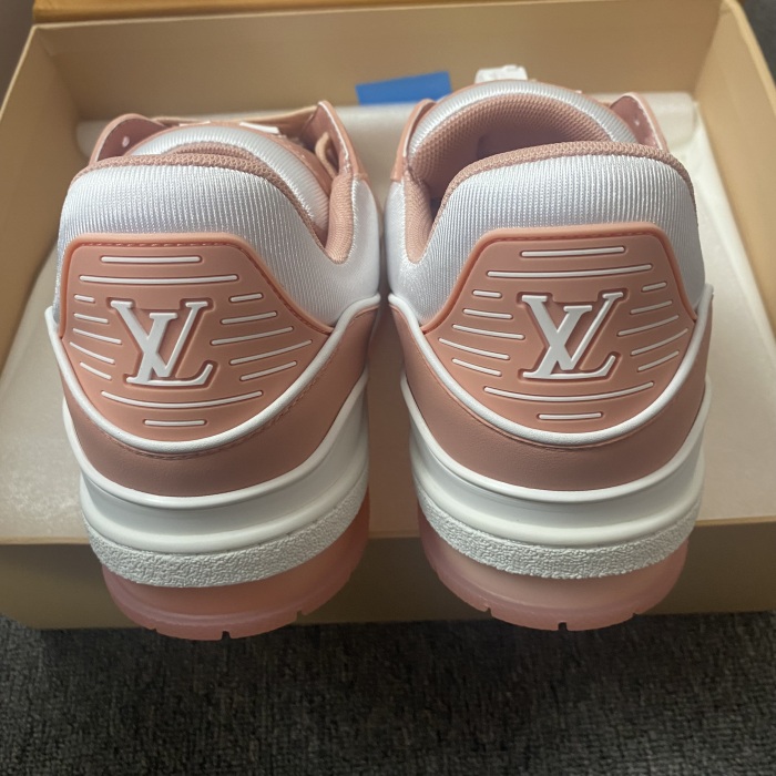 Men  L*ouis V*uitton Top Quality Sneakers
