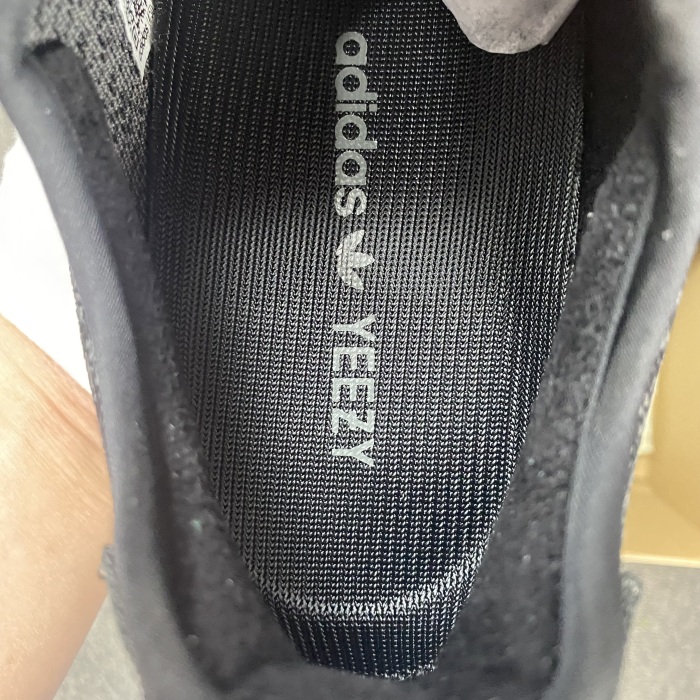 Yeezy Boost 350 V1 BB5350