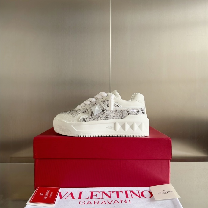Men Women  𝑉*𝐴𝐿𝐸𝑁𝑇𝐼𝑁𝑂 Top Sneakers  6CM