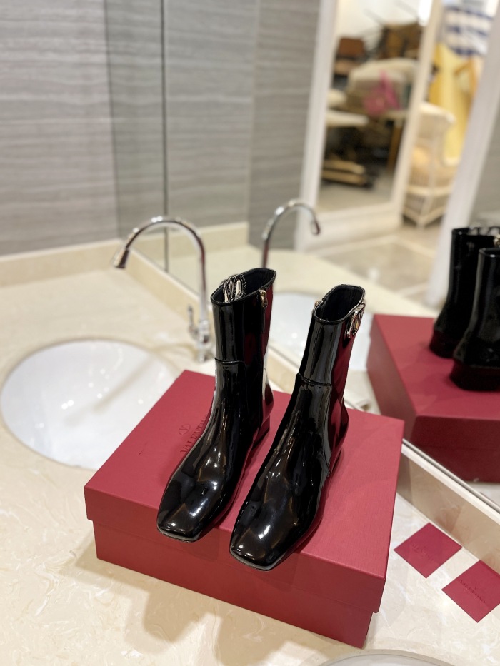Women V*alentino Top Quality Boots 3CM