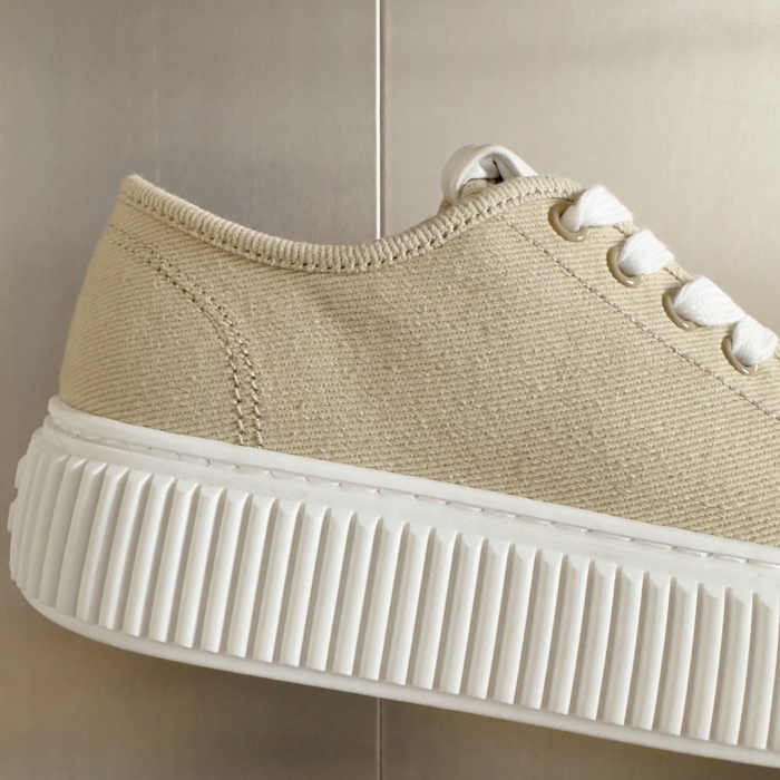 Women M*iu M*iul Top Sneaker  4.5CM