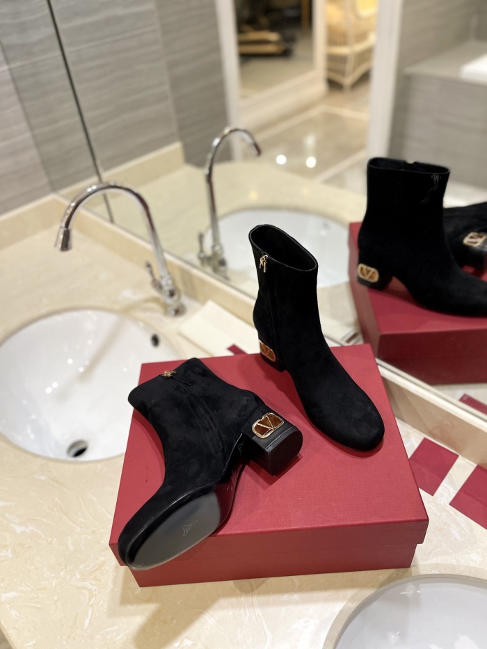 Women V*alentino Top Quality Boots 6CM
