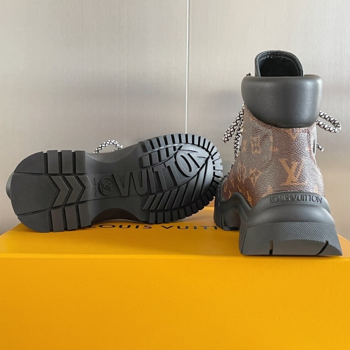 Women L*ouis V*uitton Top Boot  5.5CM