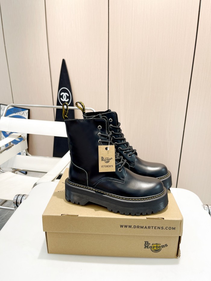 Women D*r m*artens  Top Sneaker