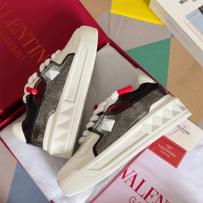 Men Women  𝑉*𝐴𝐿𝐸𝑁𝑇𝐼𝑁𝑂 Top Sneakers  6CM