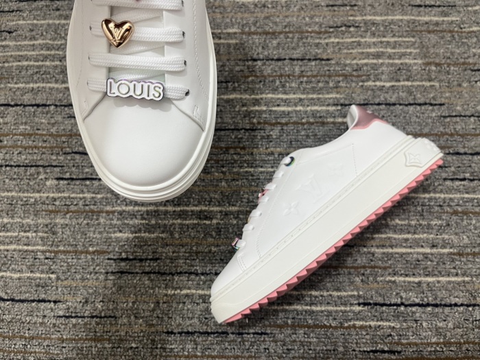 Women L*ouis V*uitton Top Sneakers
