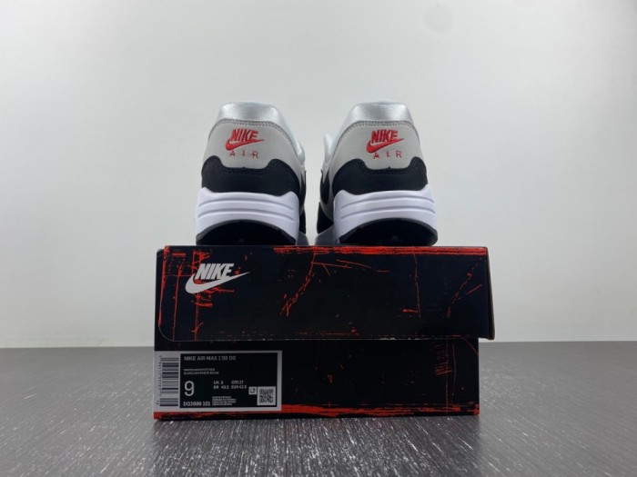 N*ike A*ir M*ax 1 '86 OG  Dark Obsidian and University Red  DQ3989-101