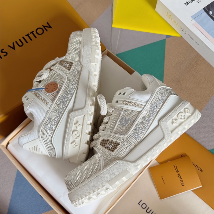 Men  L*ouis V*uitton Top Quality Sneakers  4CM