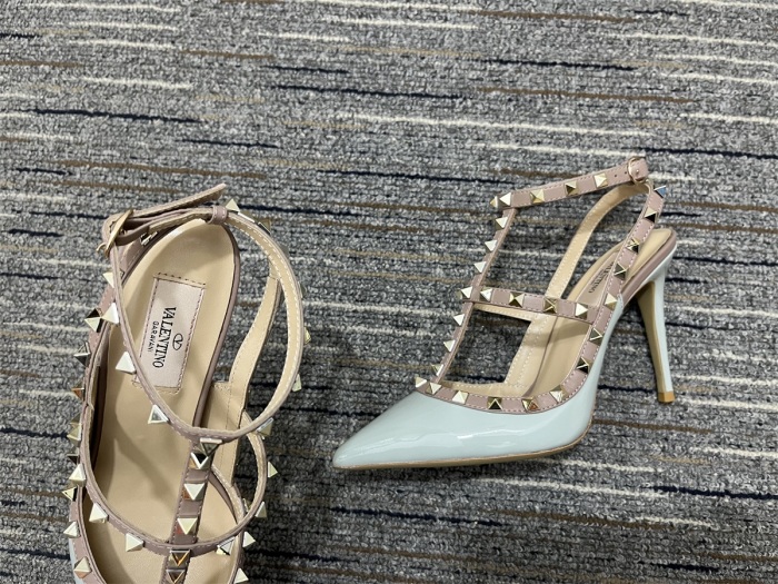 Women V*alentino Top Quality Sandals
