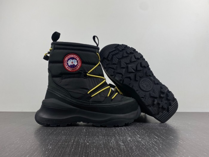 Women  C*ANADA   G*OOSE   Top Boots