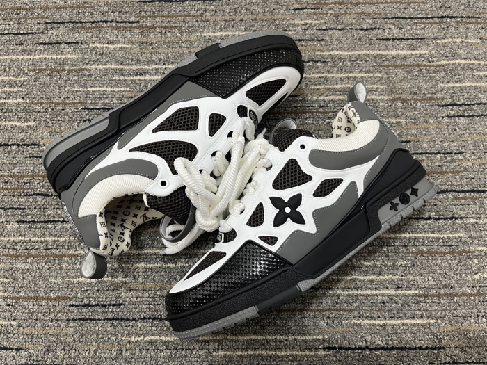 Men  L*ouis V*uitton Top Quality Sneakers