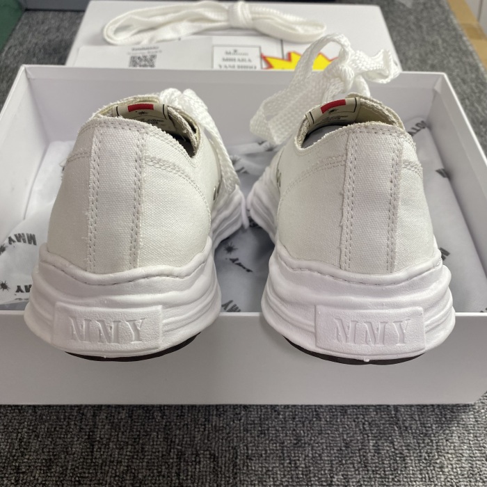 Men Women M*MY  Top Sneaker