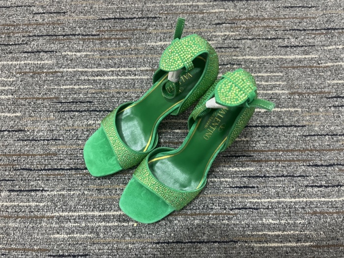Women V*alentino Top Quality Sandals