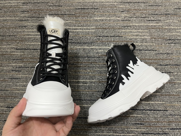 Women U*GG Top Sneaker