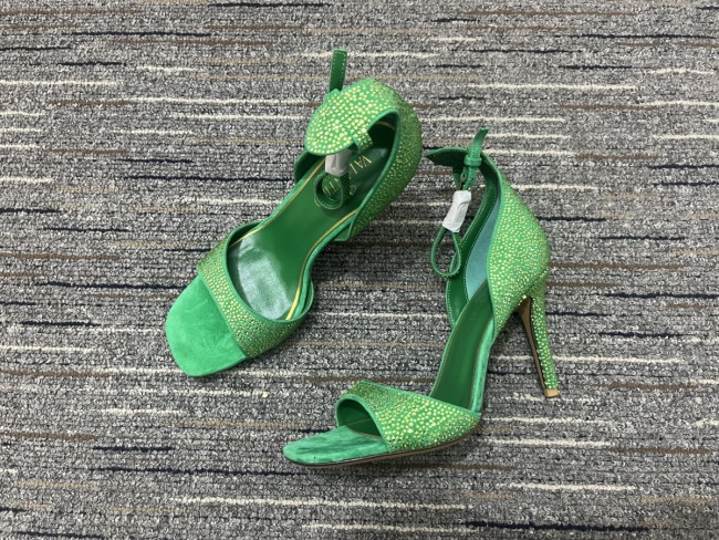 Women V*alentino Top Quality Sandals