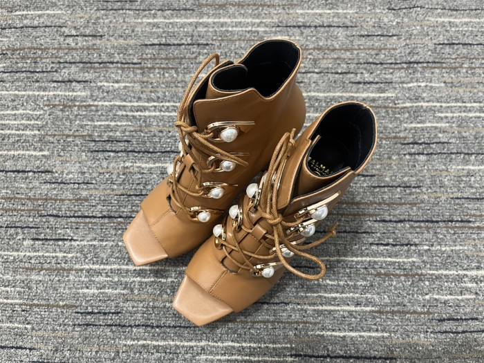 Women B*almain High Heels