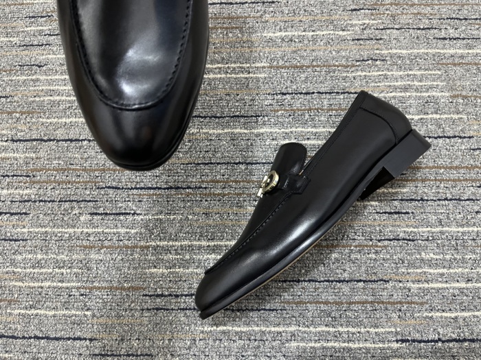 *Salvatore F*erragamo Loafer