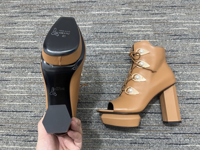 Women B*almain High Heels