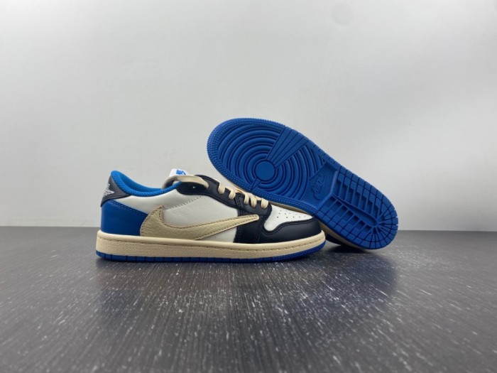 Kids T*ravis S*cott x F*ragment x A*ir J*ordan 1 Low OG  DM7866-140
