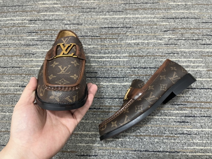 Men L*ouis V*uitton Top Loafer