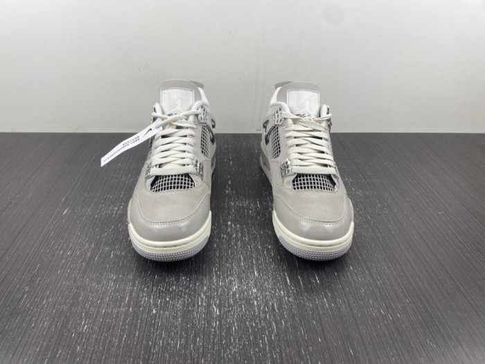 Air Jordan 4 WMNS “Frozen Moments” AQ9129-001