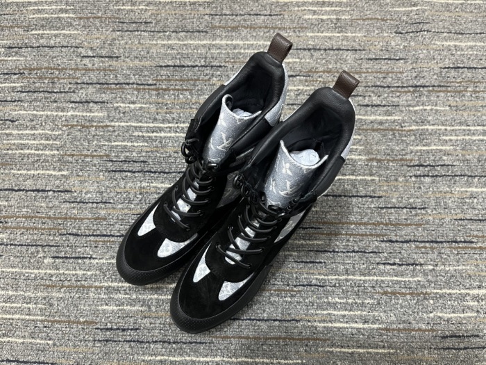 Women L*ouis V*uitton Top Quality Sneakers