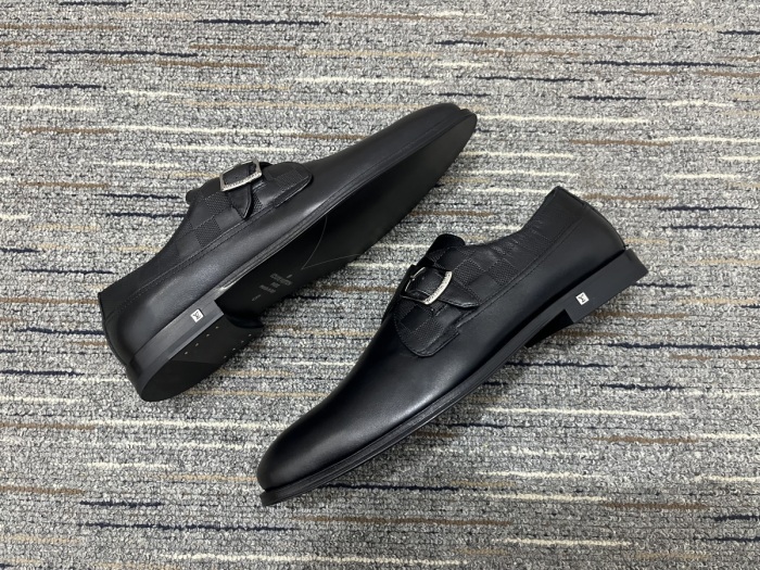 Men L*ouis V*uitton Top Loafer