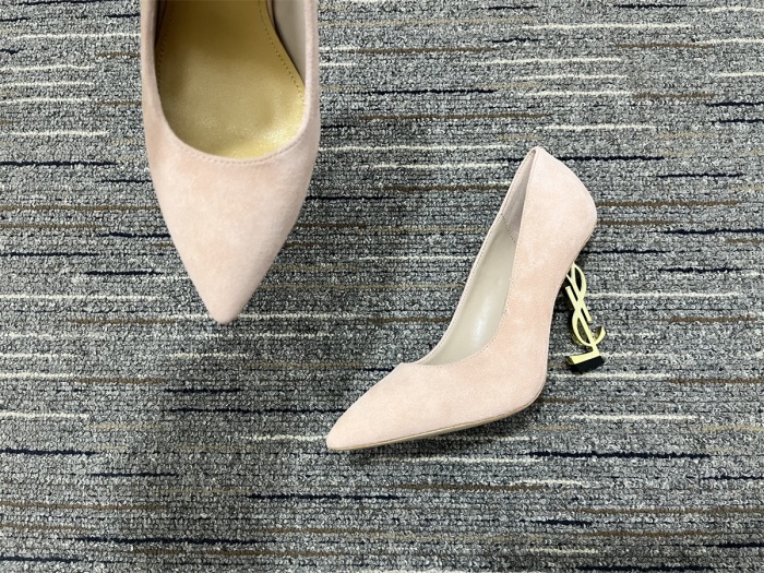 Women Y*SL Top Pumps