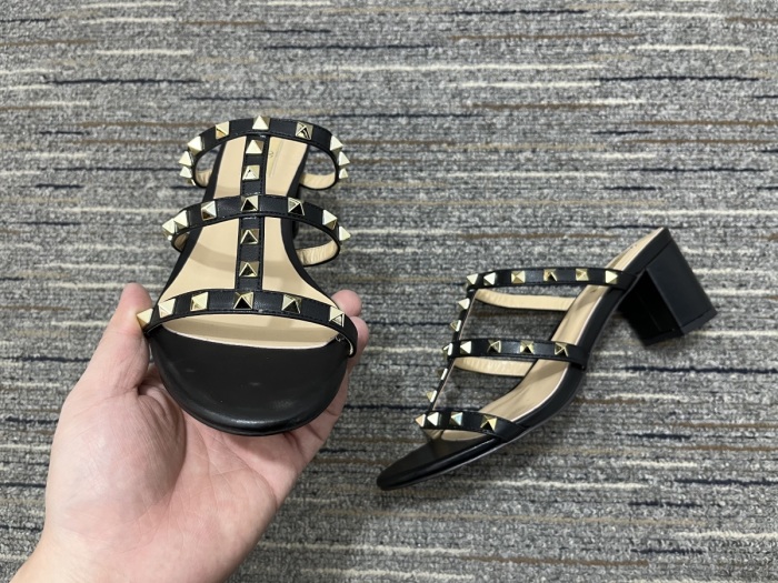 Women V*alentino Top Quality Sandals