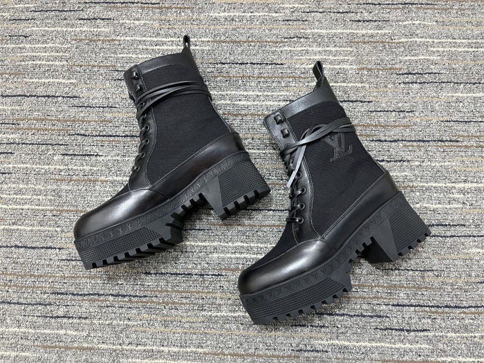 Women L*ouis V*uitton Top Quality Sneakers