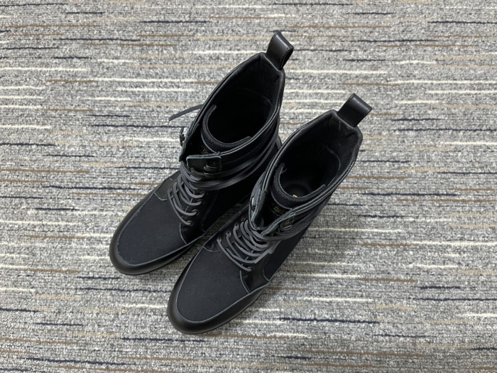 Women L*ouis V*uitton Top Quality Sneakers