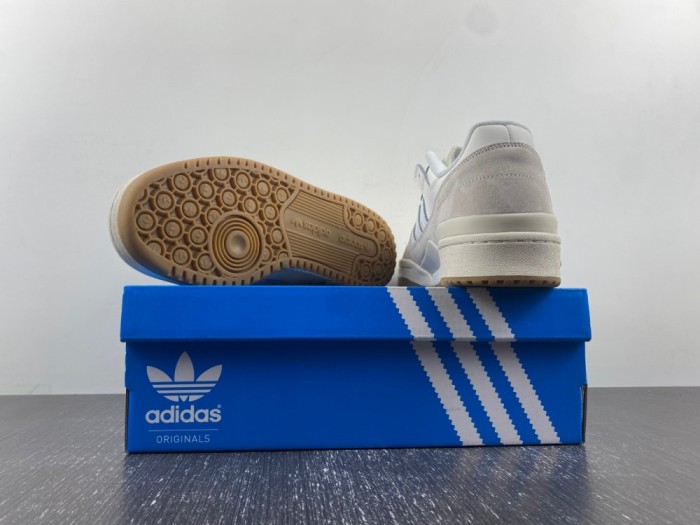 a*didas  FORUM LOW CL