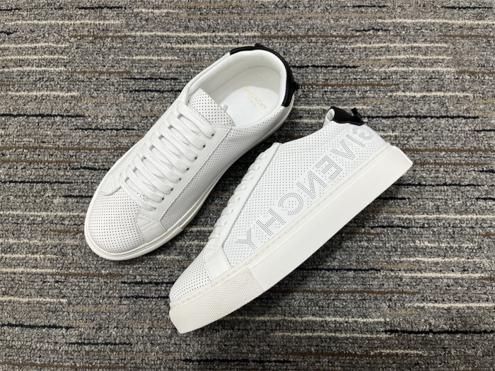 Men  G*venchy Top Quality Sneakers
