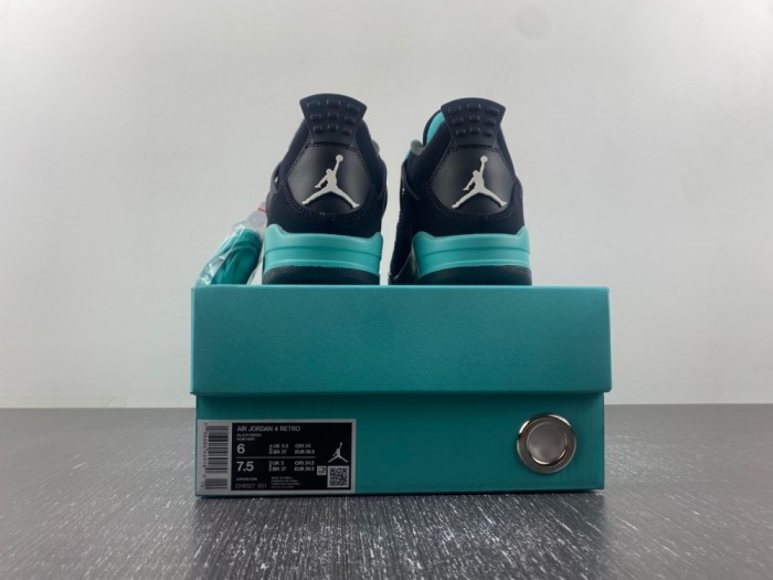 Air Jordan 4
