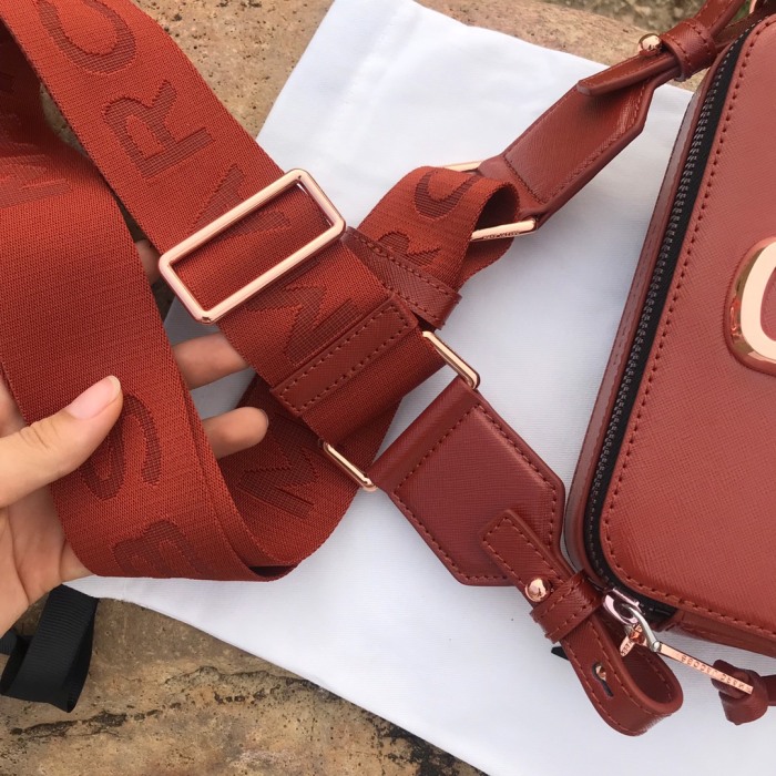 M*arc J*acobs Camera bag 19*12*6cm