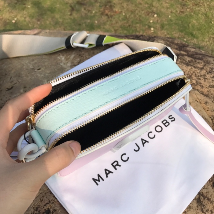 M*arc J*acobs Camera bag 19*12*6cm