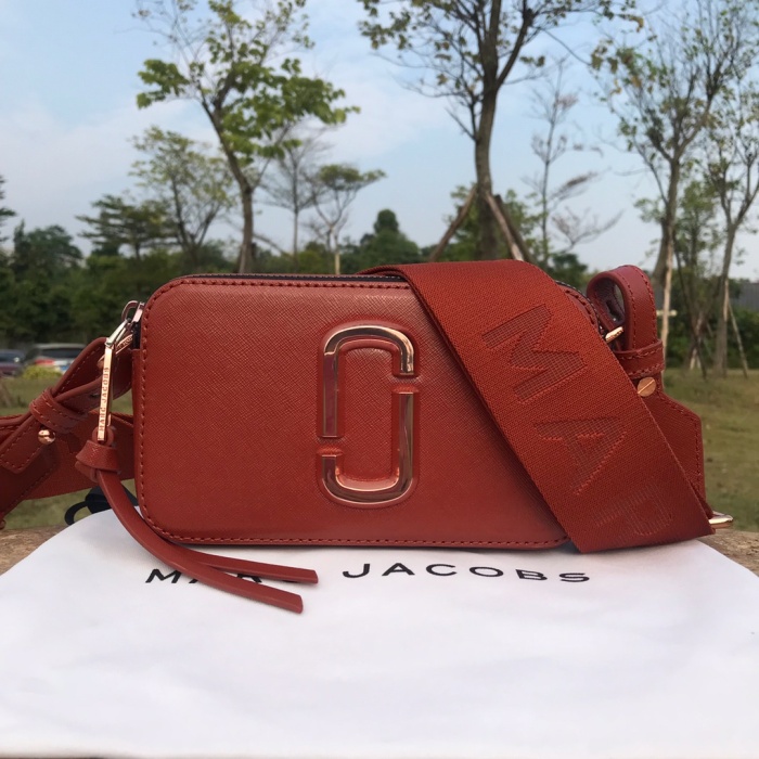 M*arc J*acobs Camera bag 19*12*6cm