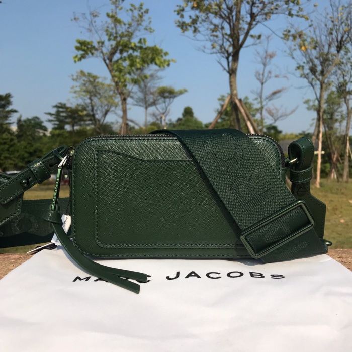 M*arc J*acobs Camera bag 19*12*6cm