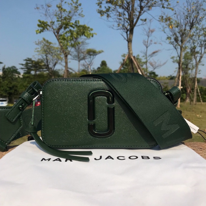 M*arc J*acobs Camera bag 19*12*6cm
